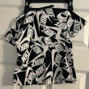 Nike Black and White Logo T-Shirt